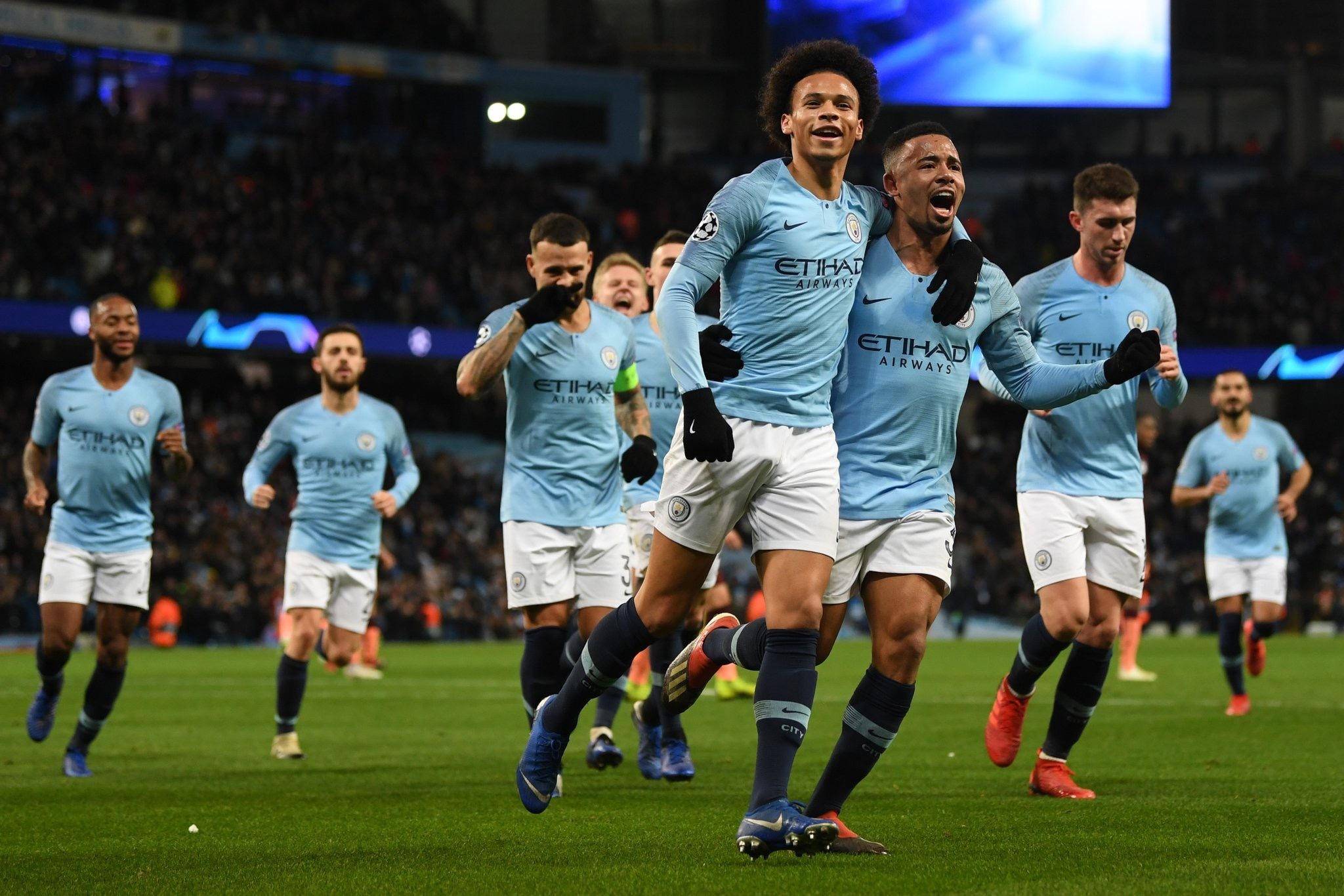 联的引援策 联的引援策